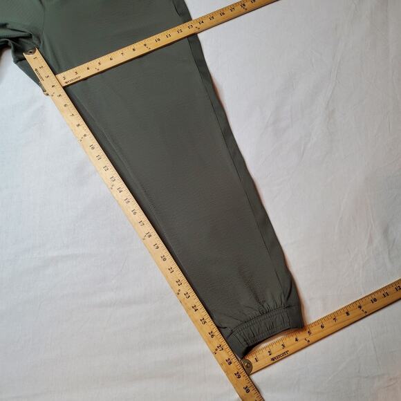 Athleta Women's Size 16 Brooklyn Textured Jogger Pant Green 566689 - Picture 3 of 8